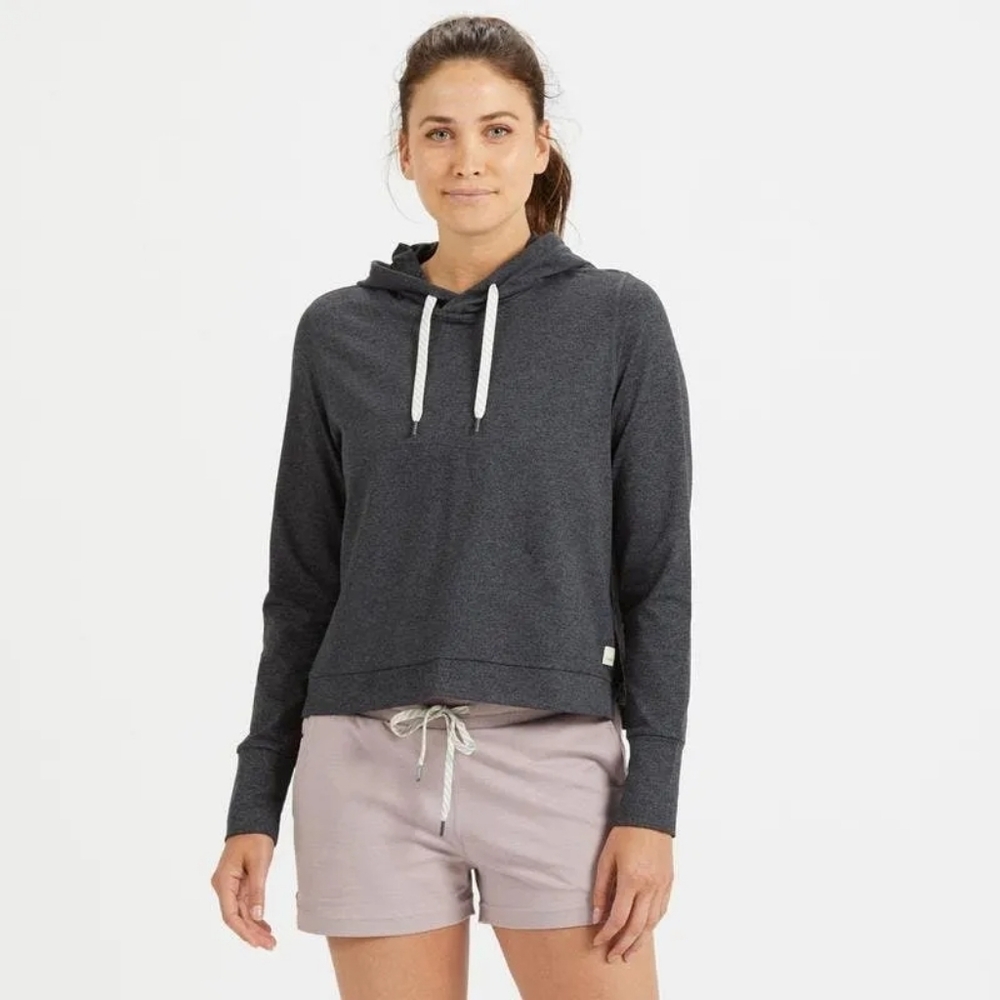 Vuori Halo Essential Hoodie in Heather Gray Women's Size S
